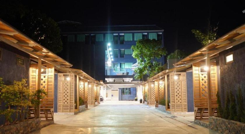 Phattrasom Villa Hua Hin Eksteriør bilde